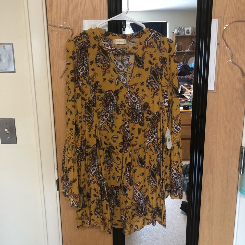 NWT beautiful dresss